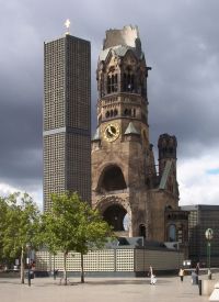 Kaiser-Wilhelm-Ged&auml;chtniskirche Berlin / Quelle: Wikipedia